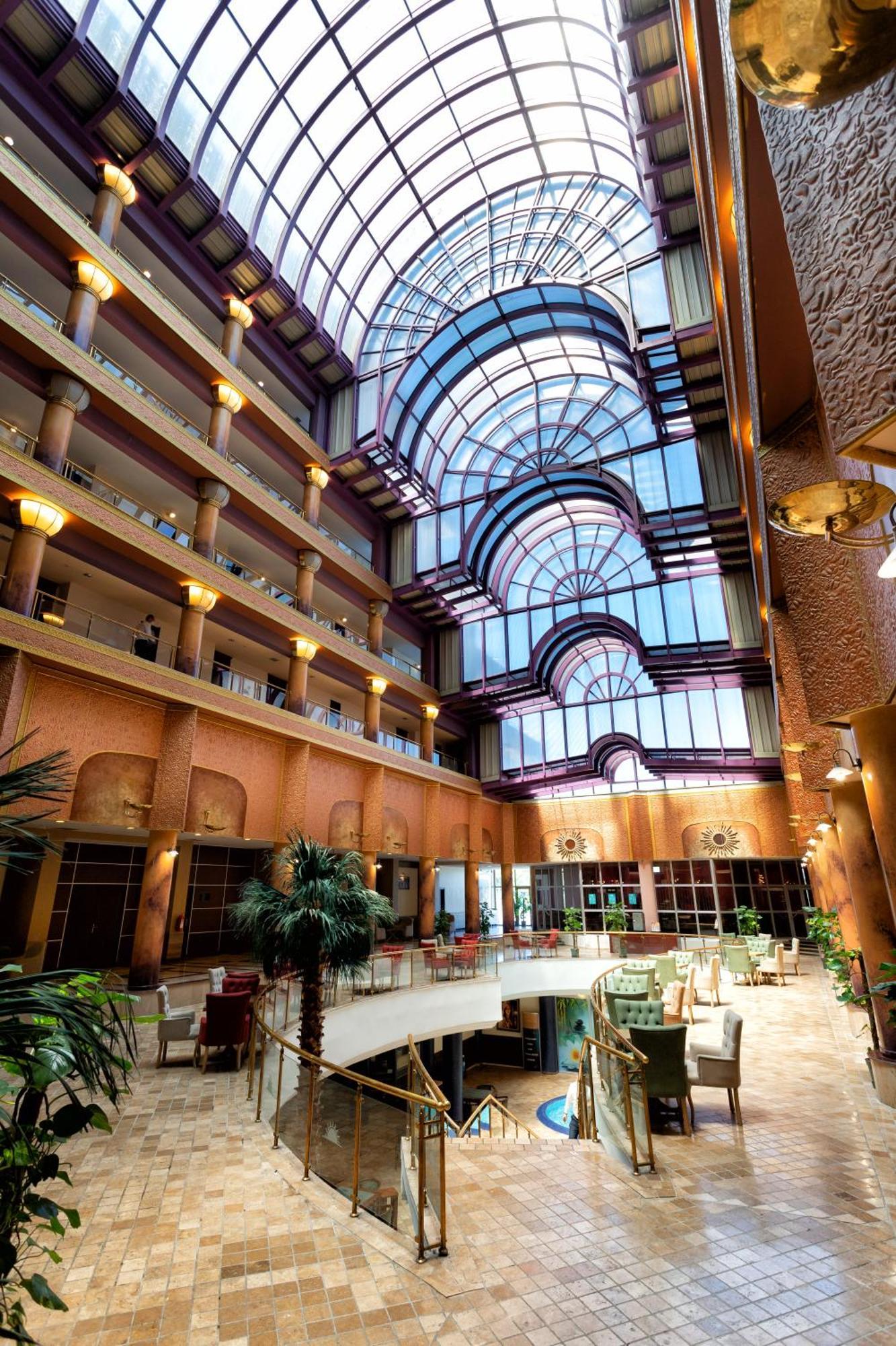 Anadolu Hotels Esenboga Thermal Exteriör bild